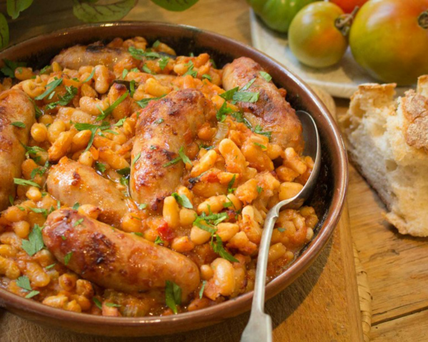 R-S23-Homemade-baked-beans-RIGHT-1090x613.png